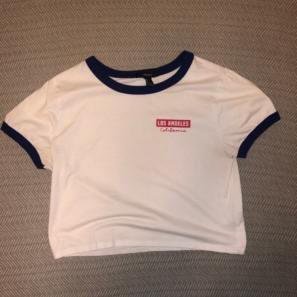 Cropped LA tee